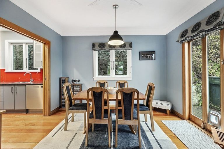 Photo of property in 12 Essex Street, Aro Valley, Wellington, 6021