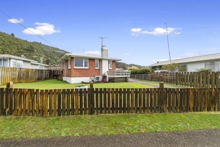 Photo of property in 45 Old Quarry Road, Selwyn Heights, Rotorua, 3015