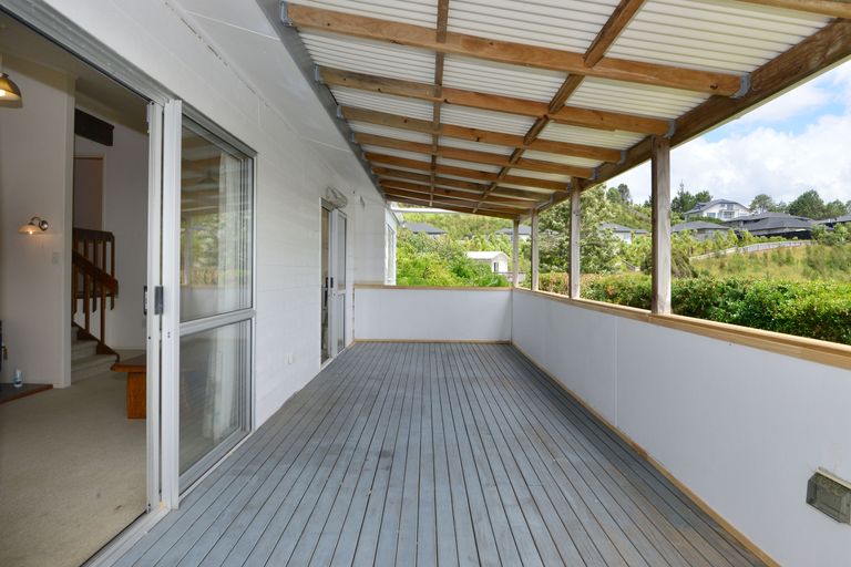 Photo of property in 56 Sun Valley, Hatfields Beach, Orewa, 0931