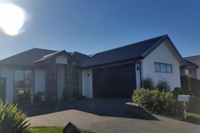 Photo of property in 12 Te Aika Street, Marshland, Christchurch, 8083