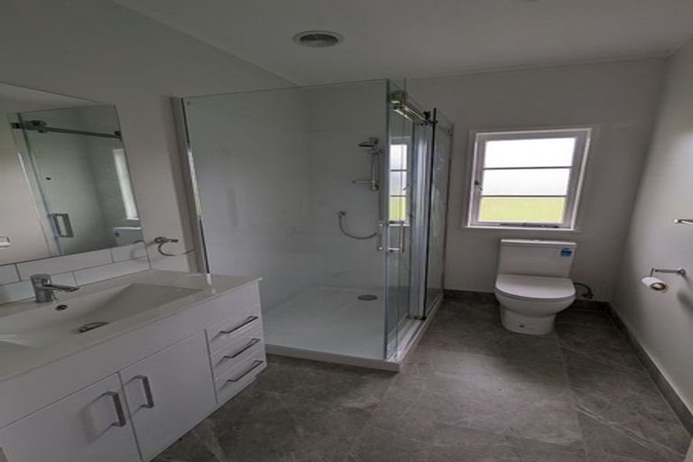 Photo of property in 140 Campbell Road, Greenlane, Auckland, 1061