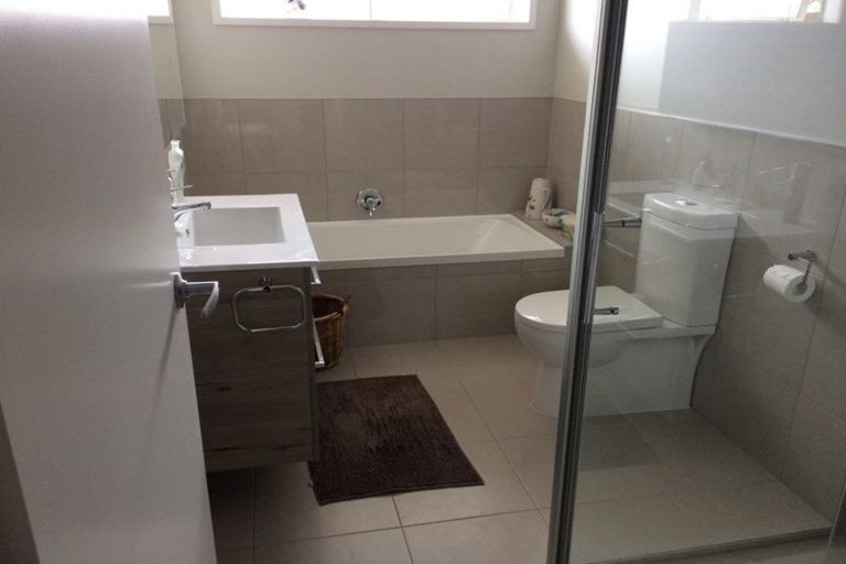 Photo of property in 42 Raithburn Terrace, Pokeno, 2402