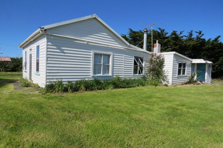 Photo of property in 1 Tuatapere Orepuki Highway, Orepuki, Riverton, 9881