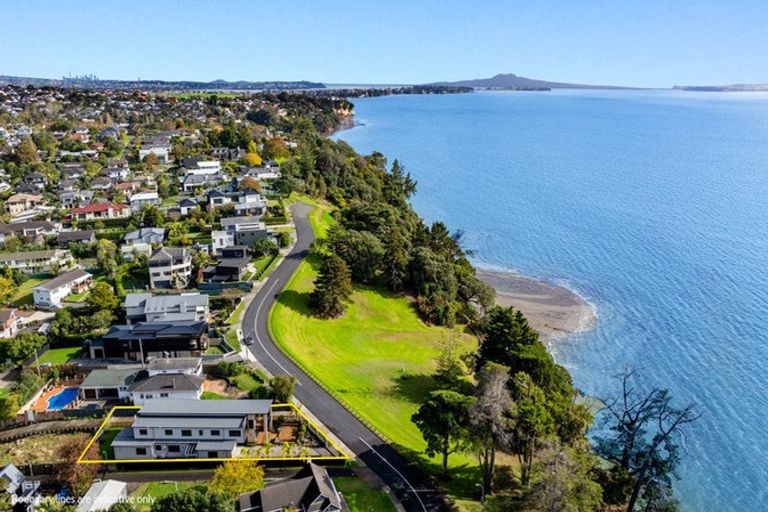Photo of property in 66a Marine Parade, Mellons Bay, Auckland, 2014