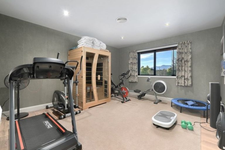 Photo of property in 980 Aubrey Road, Albert Town, Wanaka, 9305