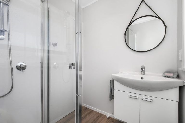 Photo of property in 3/9 Onslow Road, Papakura, 2110