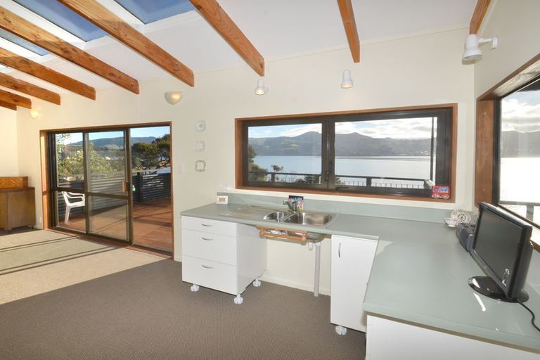 Photo of property in 25 Oxley Crescent, Broad Bay, Dunedin, 9014