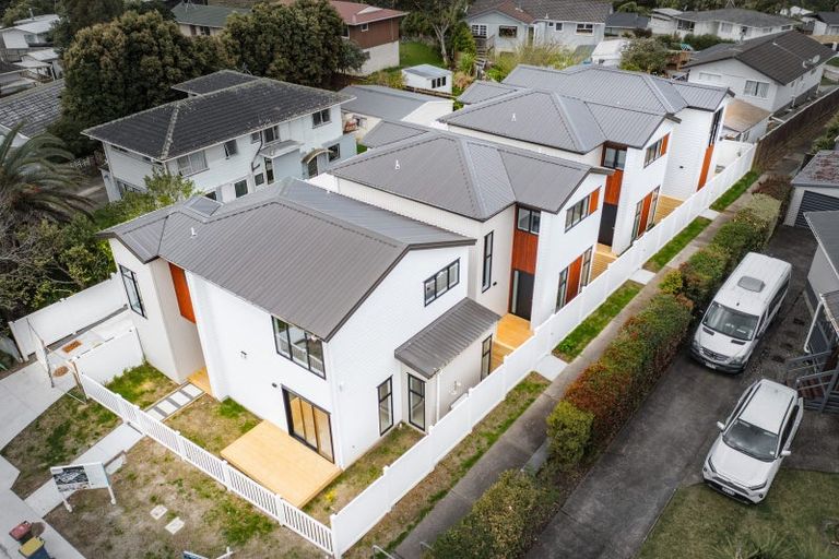 Photo of property in 40 Allington Road, Massey, Auckland, 0614