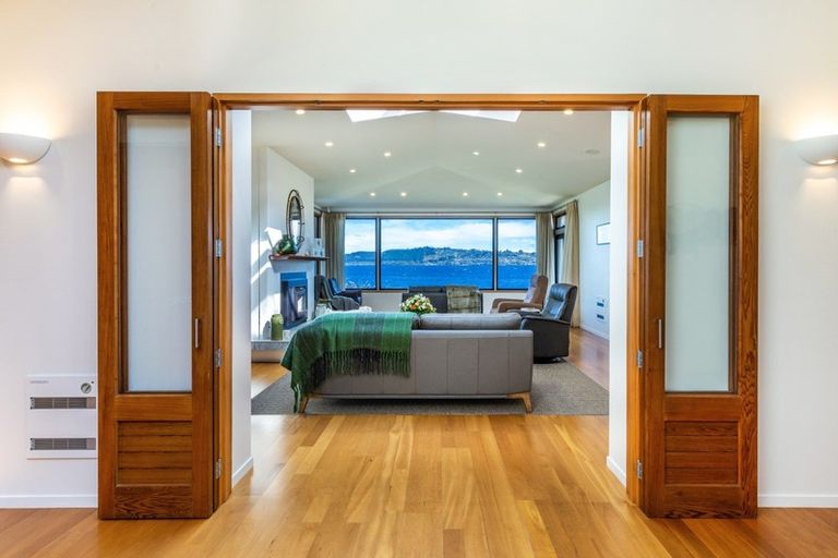 Photo of property in 8 Oregon Drive, Rainbow Point, Taupo, 3330