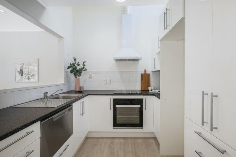 Photo of property in 9c School Road, Plimmerton, Porirua, 5026