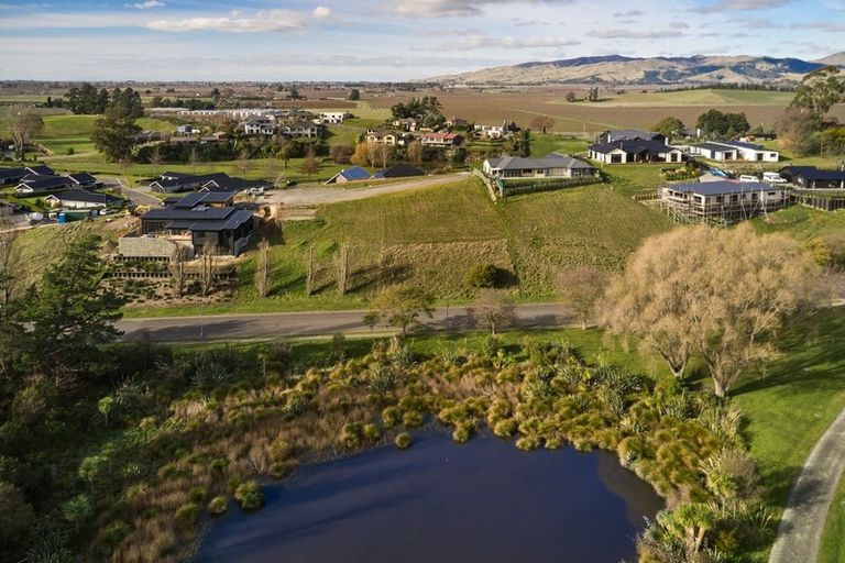 Photo of property in 31 Golf View Close, Fairhall, 7272