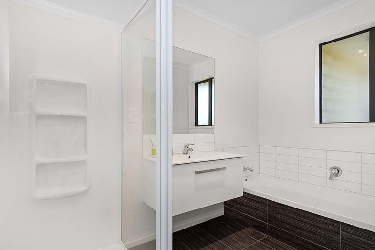 Photo of property in 122 The Boulevard, Papamoa Beach, Papamoa, 3118