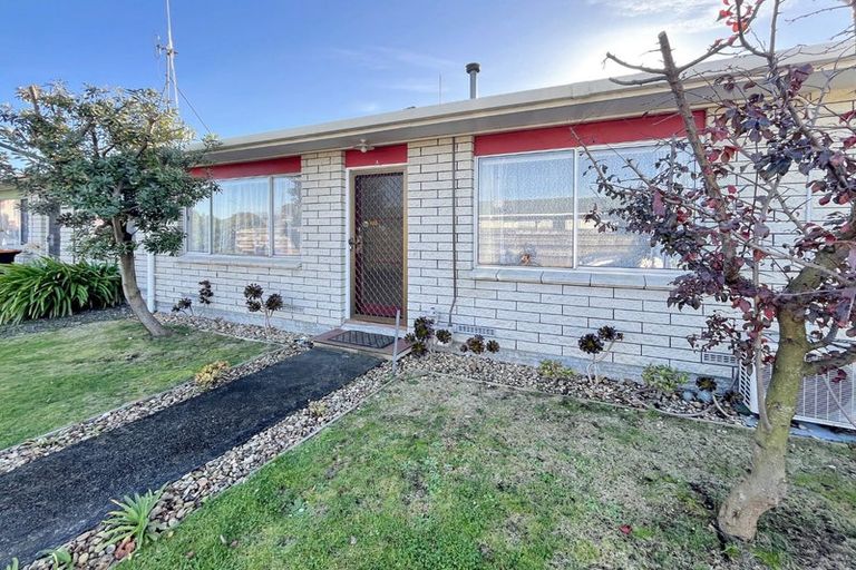 Photo of property in 3/295 Ruahine Street, Terrace End, Palmerston North, 4410