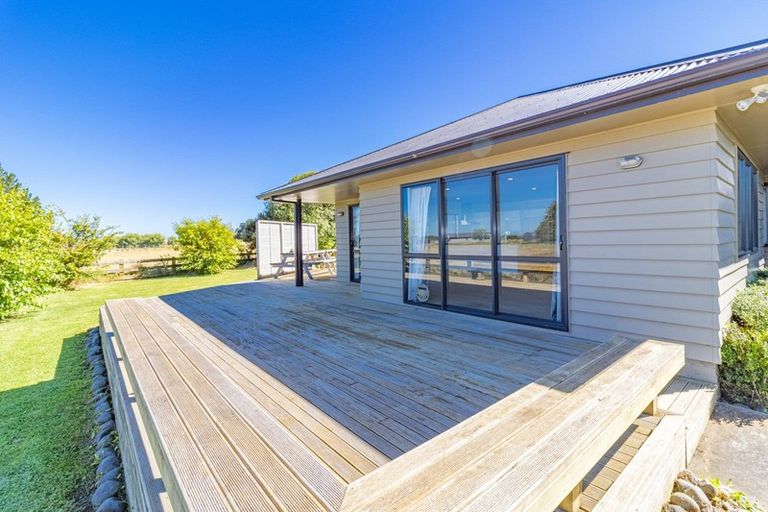 Photo of property in 645 Penny Road, Rongotea, Palmerston North, 4479