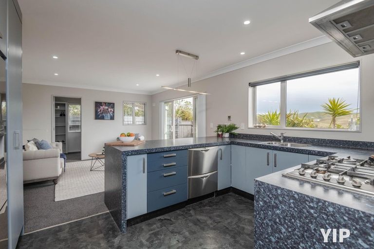 Photo of property in 235 Mark Avenue, Grenada Village, Wellington, 6037