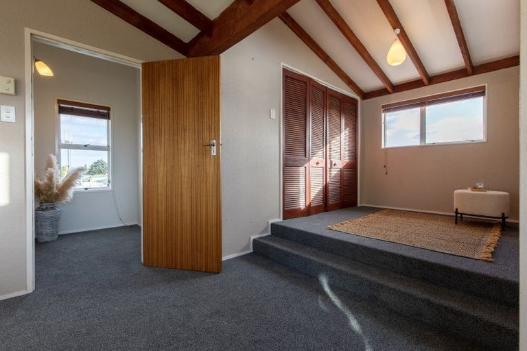 Photo of property in 19 Mclean Terrace, Waipukurau, 4200