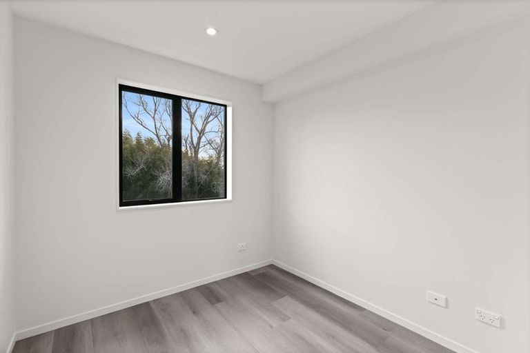 Photo of property in 8/418 Richardson Road, Mount Roskill, Auckland, 1041