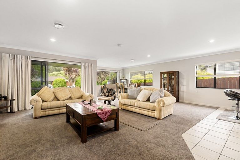 Photo of property in 23 Heaphy Place, Pukehangi, Rotorua, 3015