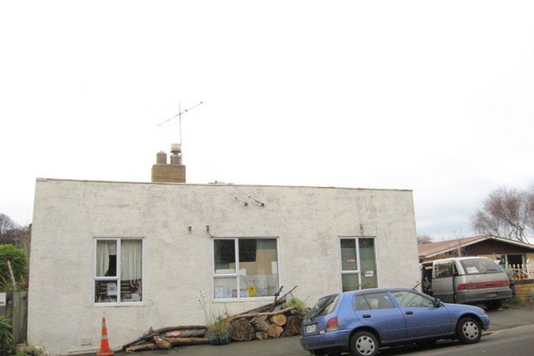 Photo of property in 27 Glen Road, Mornington, Dunedin, 9011