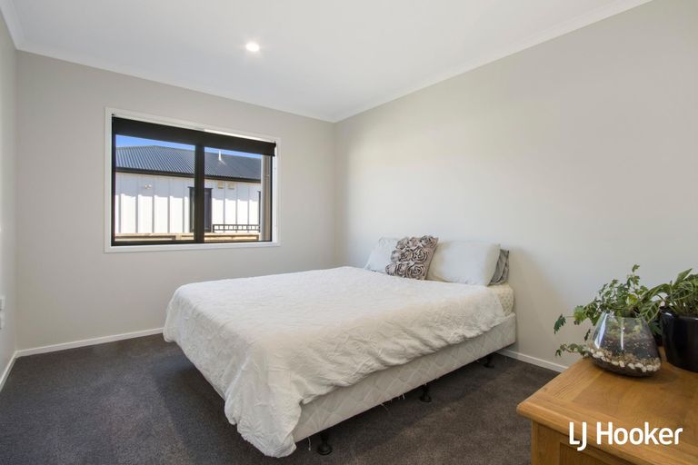 Photo of property in 23 Sandy Place, Waihi Beach, 3611