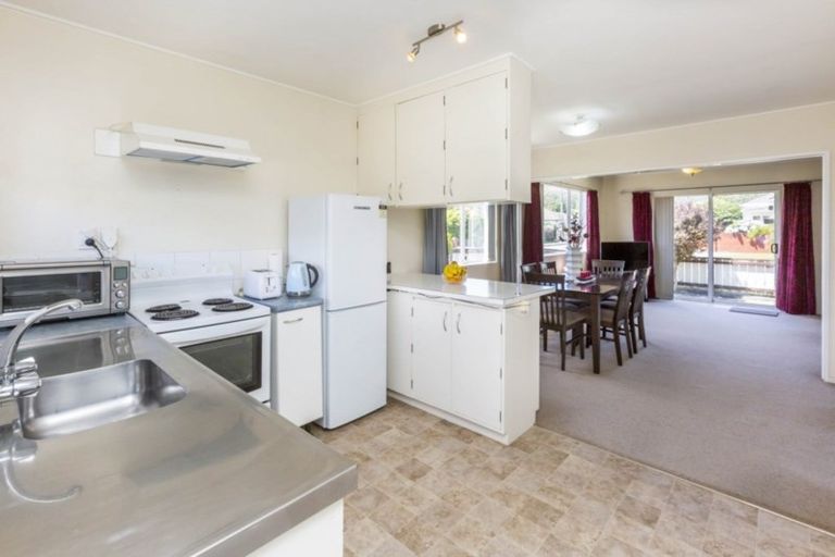 Photo of property in 67c Kowhai Avenue, Ebdentown, Upper Hutt, 5018