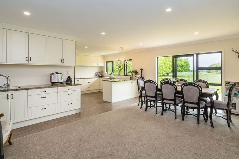 Photo of property in 13 Paterson Street, Pahiatua, 4910