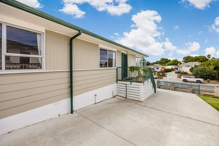 Photo of property in 10 Ferndown Avenue, Papatoetoe, Auckland, 2025