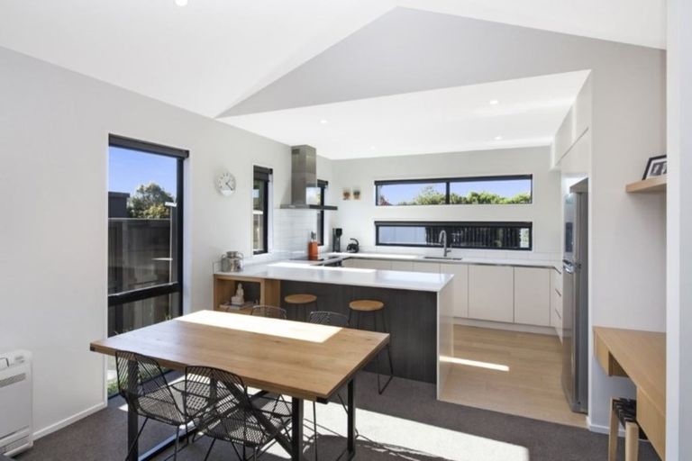 Photo of property in 155 Ilam Road, Ilam, Christchurch, 8041