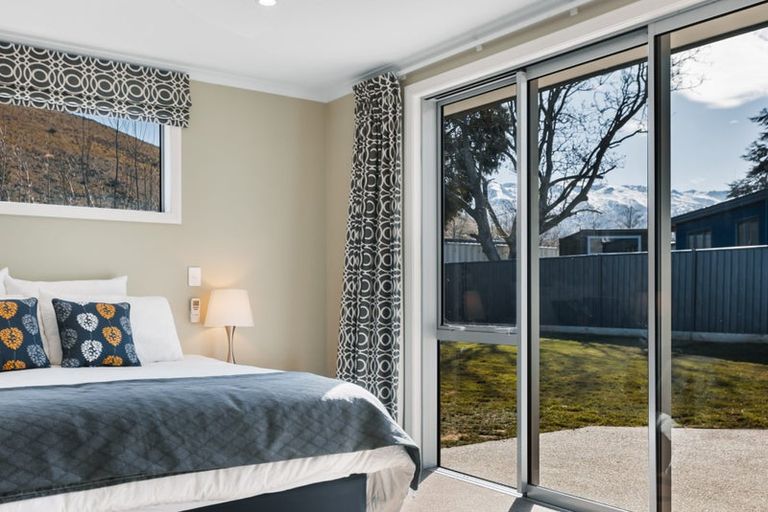 Photo of property in 20 Perriam Place, Mount Pisa, Cromwell, 9383