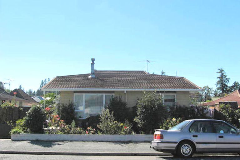 Photo of property in 69 Cameron Street, Ashburton, 7700