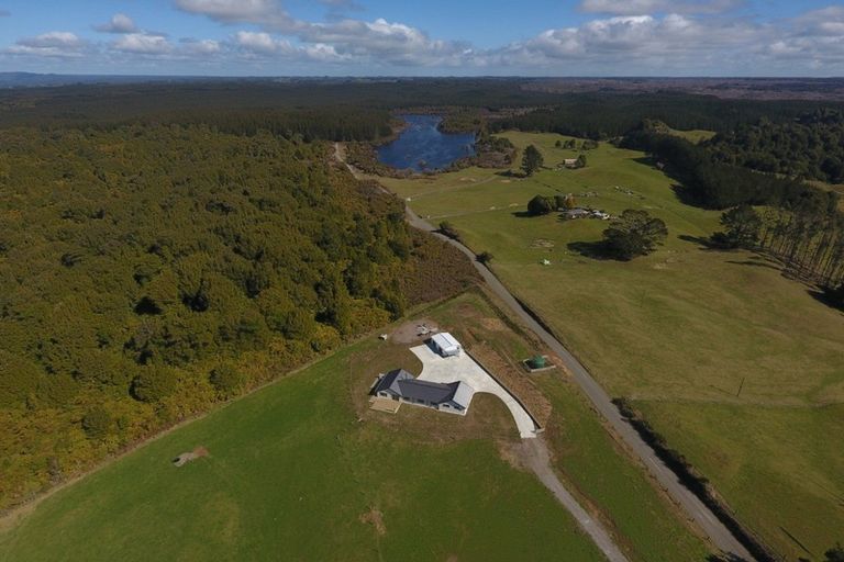 Photo of property in 65 Lagoon Road, Hamurana, Rotorua, 3096