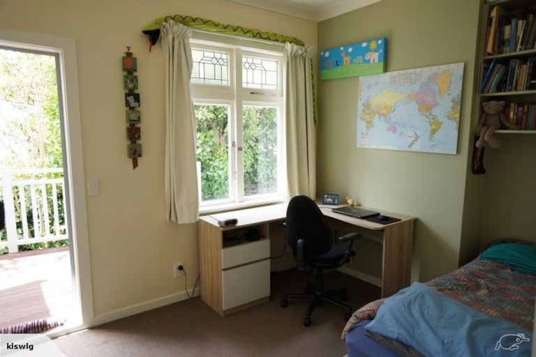 Photo of property in 191 Seatoun Heights Road, Miramar, Wellington, 6022