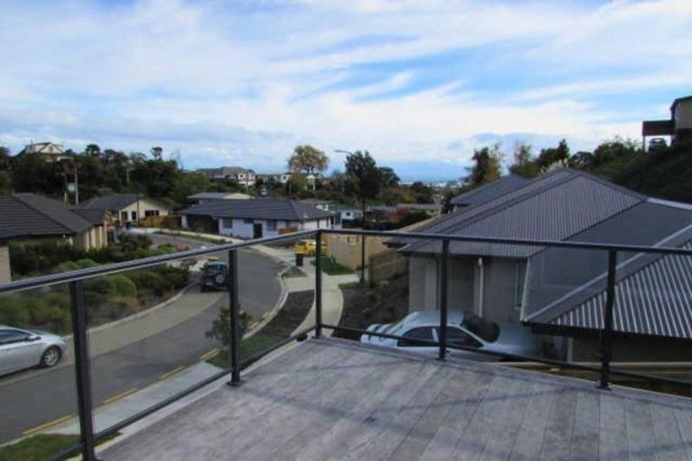 Photo of property in 2 Olivias Place, Stoke, Nelson, 7011