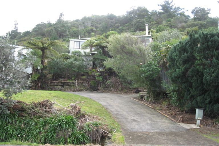 Photo of property in 72 Ocean Beach Road, Tairua, 3508