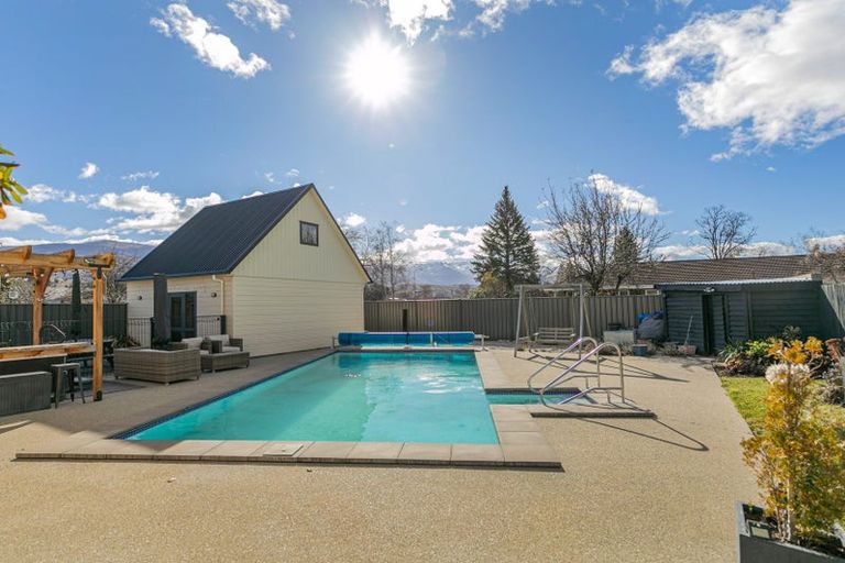 Photo of property in 16 Leitrum Street, Cromwell, 9310