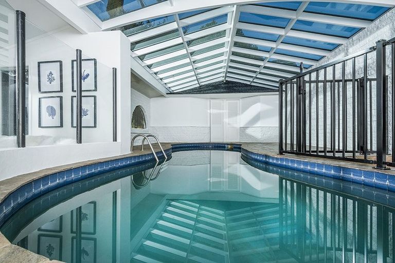 Photo of property in 25 Sylvan Park Avenue, Milford, Auckland, 0620