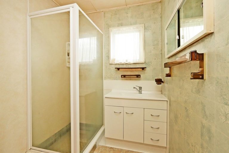 Photo of property in 27 Trevelyan Street, Onekawa, Napier, 4110