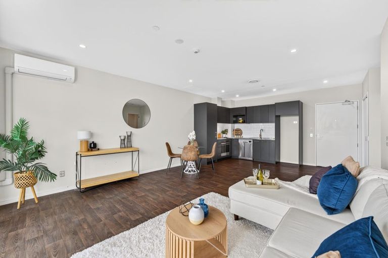 Photo of property in 204/2 Onekiritea Road, Hobsonville, Auckland, 0616