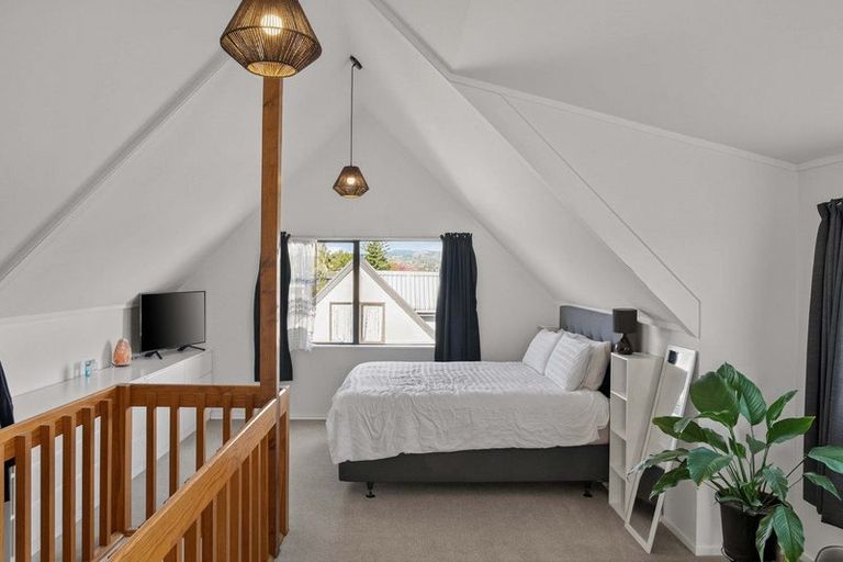 Photo of property in 7 Greenpark Way, Greerton, Tauranga, 3112