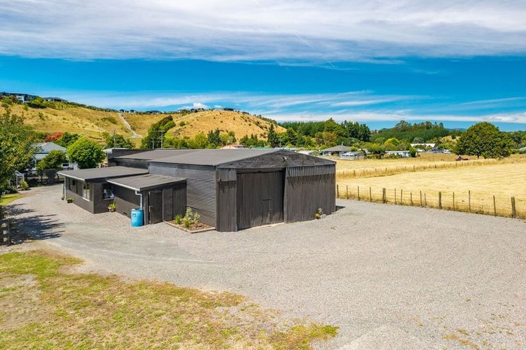 Photo of property in 137 Lord Rutherford Road South, Brightwater, 7022