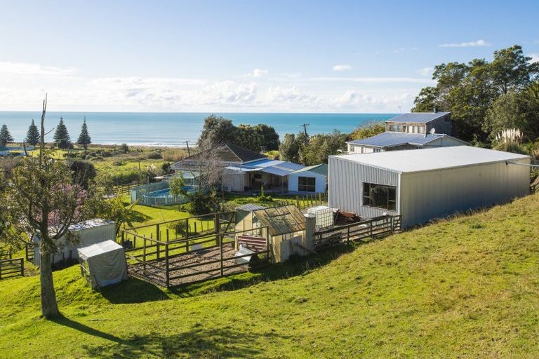 Photo of property in 26 Arthur Street, Tokomaru Bay, 4079