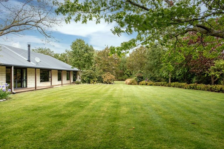 Photo of property in 82 Gartartan Road, Tinwald, Ashburton, 7774