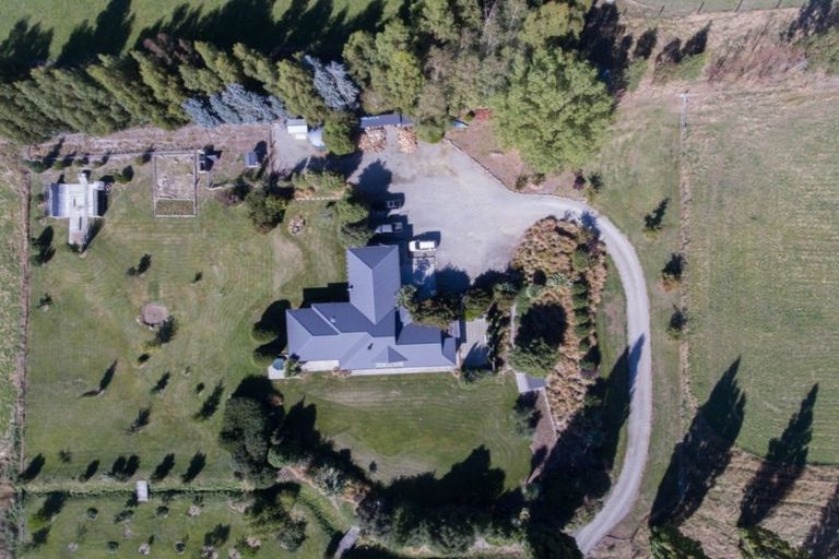 Photo of property in 1044 Lake Hawea-albert, Albert Town, Wanaka, 9382