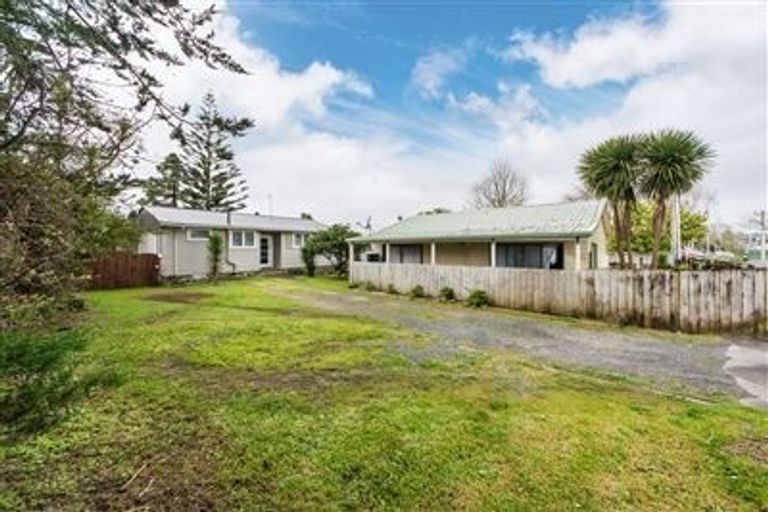 Photo of property in 39 Garelja Road, Henderson, Auckland, 0612