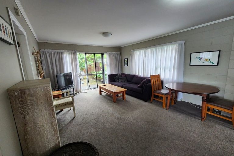 Photo of property in 3/58 Paynters Avenue, Strandon, New Plymouth, 4312