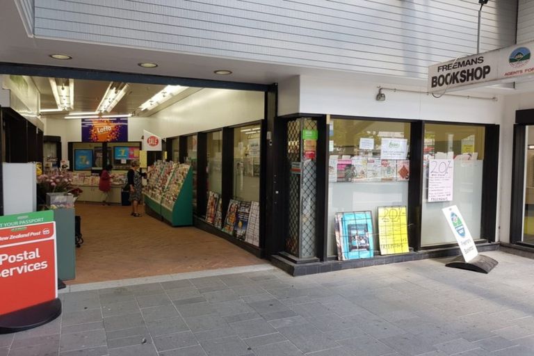 Photo of property in 94 Molesworth Street, Taita, Lower Hutt, 5011