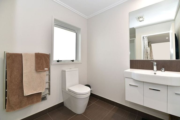 Photo of property in 5/24 Ferry Road, Wade Heads, Whangaparaoa, 0932