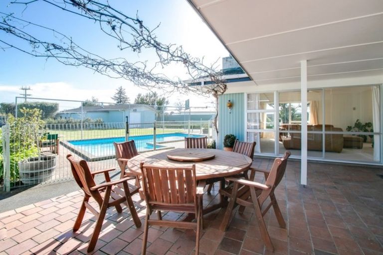 Photo of property in 206 Napier Road, Havelock North, Hastings, 4180