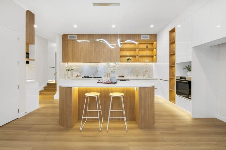 Photo of property in 2c Hughs Way, Flat Bush, Auckland, 2019