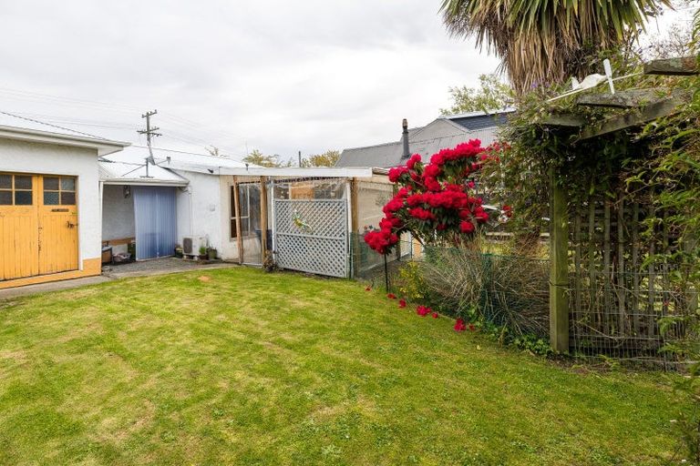 Photo of property in 28 Leonard Street, Waimate, 7924